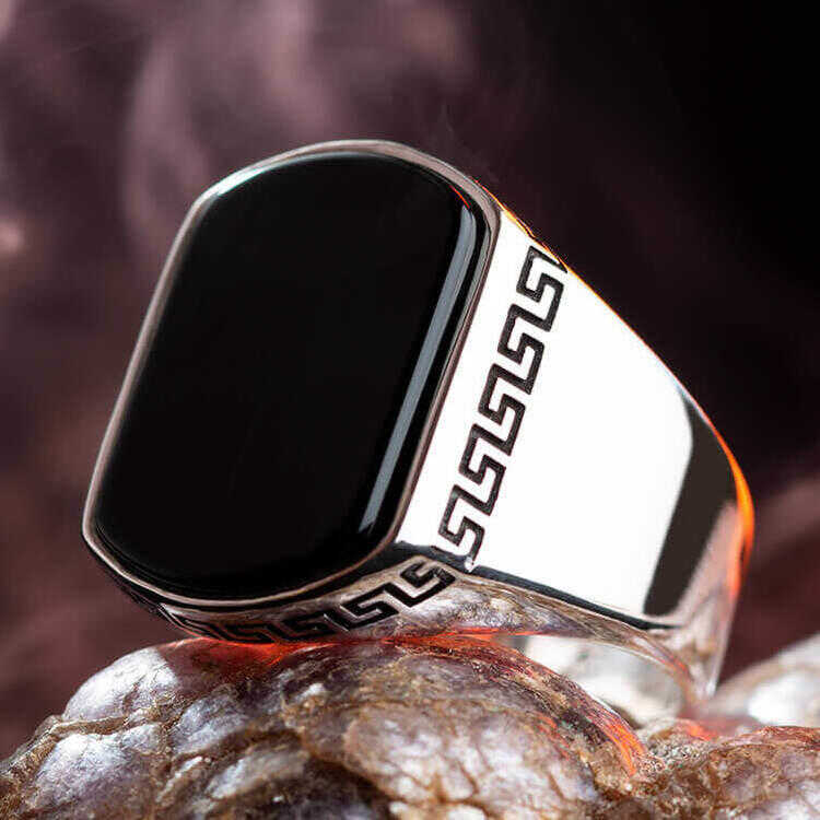 New 925 sterling silver fine quality natural Black Onyx gemstone Men's Ring 
