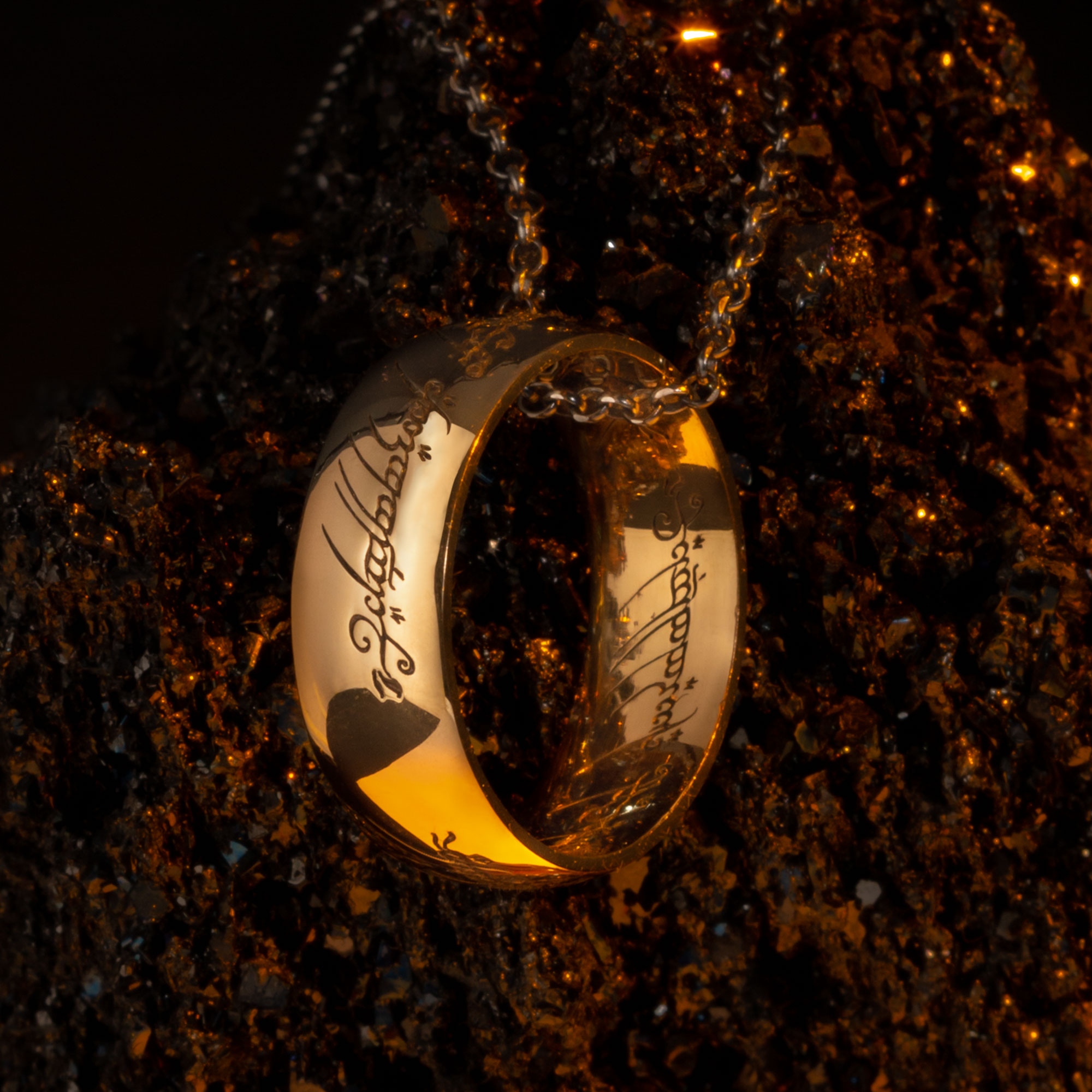 lord-of-the-rings-lightgold-chain2 (1)